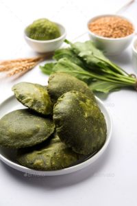 Healthy Indian Breakfast Recipes - Palak Puri 