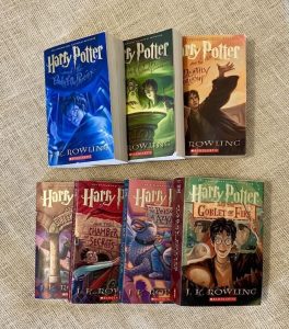 Books for Kids : Harry Potter Series by J.K. Rowling