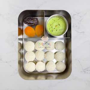 Tiffin Box Ideas :Mini Idlis with Coconut Chutney 