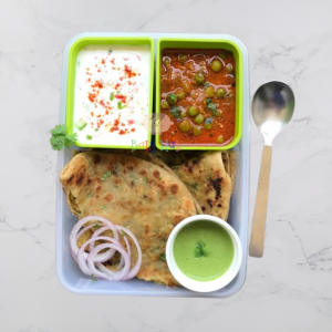 Healthy Lunch Box Ideas: Stuffed Paneer Spinach Paratha with Coriander Yogurt Chutney and Mutter Sabzi - Babyhub