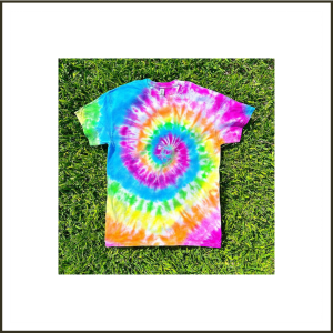 Tie-Dye T-Shirts: Summer Vacation Activities for 2024