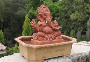 Eco-friendly activities for Ganapati.